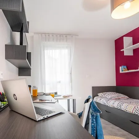 Nemea Centre Aparthotel