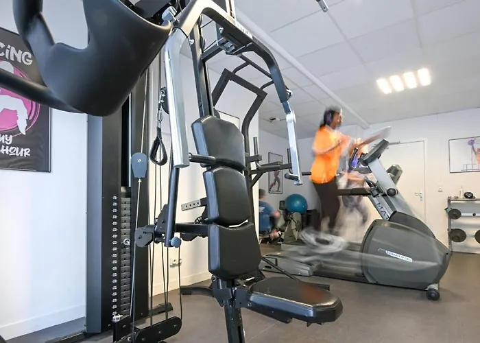 Nemea Centre شقة فندقية